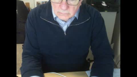 Snapshot of thickmelnik chatting on July 2026 01:21:02 PM James online show from July 2026 01:21:02 PM