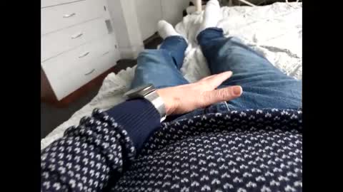 Snapshot of thicksingarters chatting on December 2024 12:15:02 PM thicksingarters online show from December 2024 12:15:02 PM