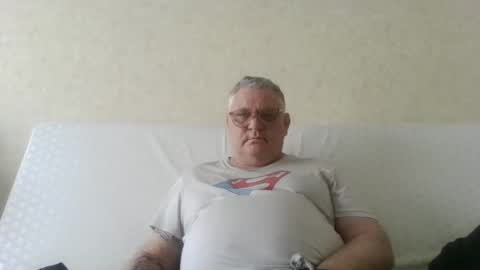 Thierrysymp online show from April 2026 05:14:01 PM