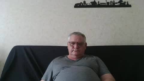 Snapshot of thierrysymp chatting on June 2026 03:39:02 PM Thierrysymp online show from June 2026 03:39:02 PM