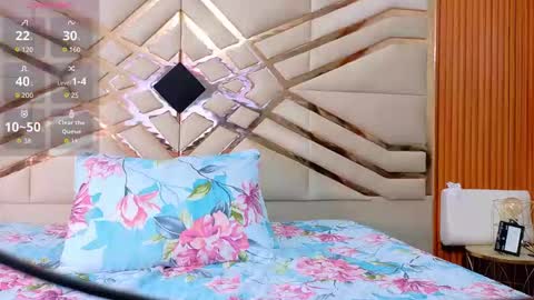 Eva  online show from February 2026 12:56:01 PM