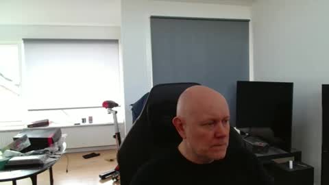 thomas315627 online show from April 2026 11:13:01 AM