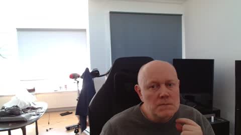 Snapshot of thomas315627 chatting on April 2026 01:15:01 PM thomas315627 online show from April 2026 01:15:01 PM