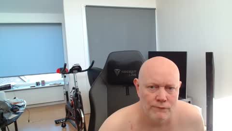 Snapshot of thomas315627 chatting on May 2026 06:18:01 AM thomas315627 online show from May 2026 06:18:01 AM