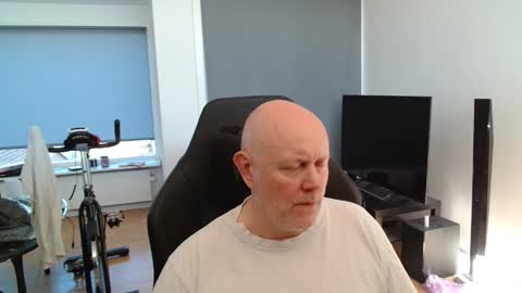 Snapshot of thomas315627 chatting on May 2026 06:19:01 AM thomas315627 online show from May 2026 06:19:01 AM
