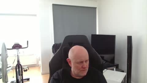 Snapshot of thomas315627 chatting on June 2026 01:39:01 PM thomas315627 online show from June 2026 01:39:01 PM