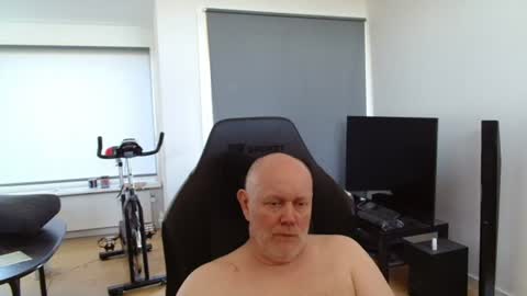 thomas806035 online show from June 2026 09:36:02 AM