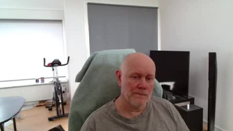 thomas806035 online show from July 2026 10:57:02 AM