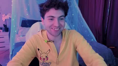 thomas_crow online show from March 2026 08:47:02 AM