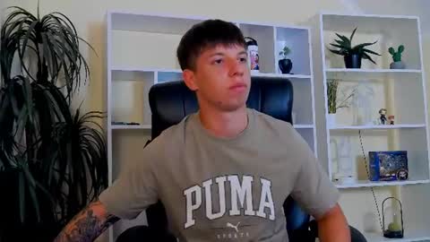 thomas_edisonn online show from June 2026 07:20:01 AM