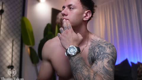 Thomas Falcon online show from January 2025 01:21:02 AM