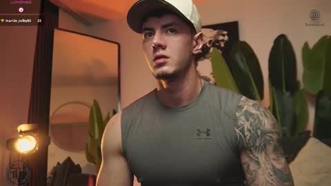 Snapshot of thomas_falcon1 chatting on January 2026 11:41:02 PM Thomas Falcon online show from January 2026 11:41:02 PM