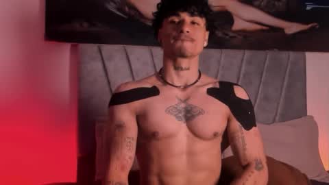 Thomas 3  JUST STAY AND BE MY LAST LOVE online show from November 2025 01:38:01 AM