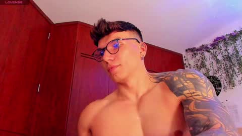 Thomas Grey online show from February 2025 09:46:01 AM