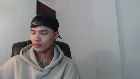 Thomas online show from December 2024 12:36:01 PM