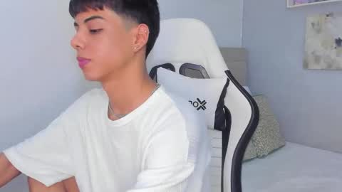 Thomas online show from February 2026 06:29:02 AM