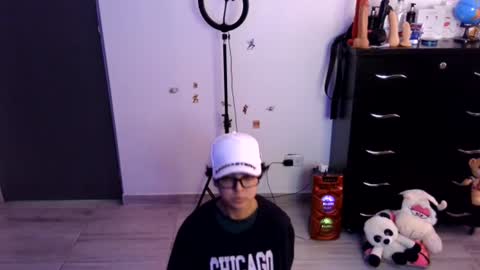 Snapshot of thomascooper_cams chatting on July 2026 09:21:02 PM VALERIA online show from July 2026 09:21:02 PM