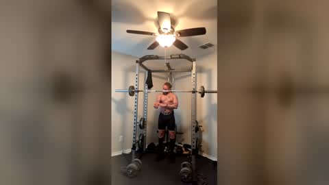 Snapshot of thomasgwhitecft chatting on April 2026 01:17:01 PM FatherTime online show from April 2026 01:17:01 PM