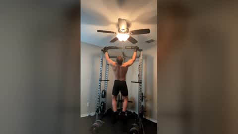 Snapshot of thomasgwhitecft chatting on May 2026 04:33:02 PM FatherTime online show from May 2026 04:33:02 PM