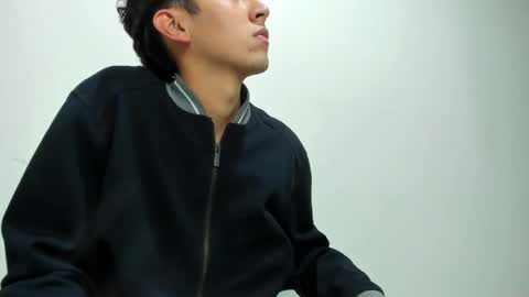 Snapshot of thommy_comp chatting on March 2025 09:21:01 AM thommy comp online show from March 2025 09:21:01 AM