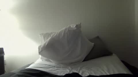 Tom online show from April 2026 09:48:01 PM