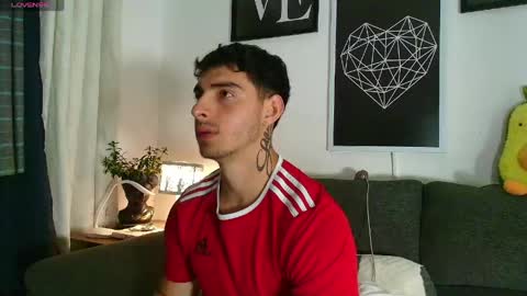 thomylov online show from April 2026 12:30:02 AM