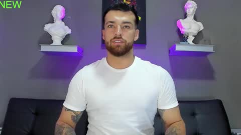 thor_evans online show from December 2025 10:27:02 PM