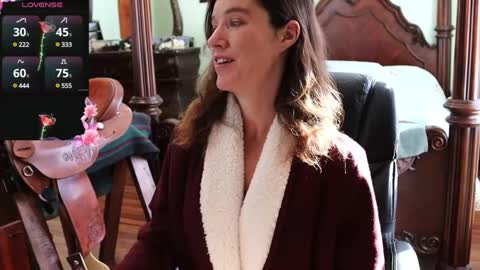 ThornburyRose online show from February 2025 08:26:01 PM