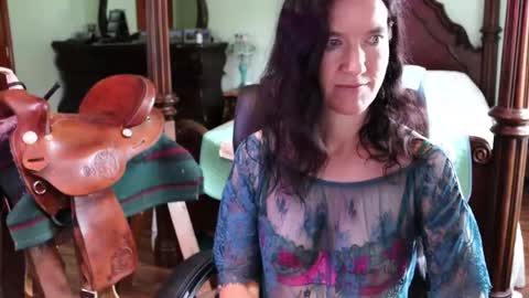Snapshot of thornbury_rose chatting on April 2026 08:57:02 PM ThornburyRose online show from April 2026 08:57:02 PM