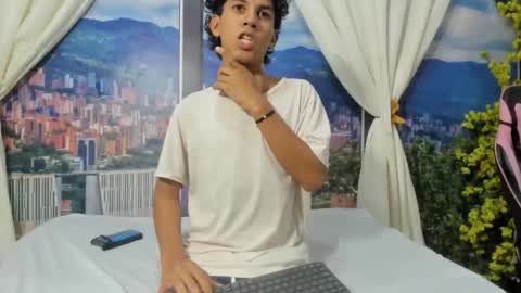 threesinss online show from January 2026 04:38:02 AM