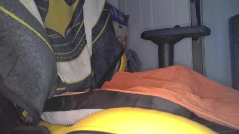 Snapshot of throatmybigcock95 chatting on April 2026 05:59:01 AM throatmybigcock95 online show from April 2026 05:59:01 AM
