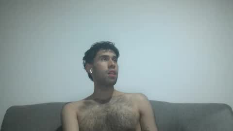 Snapshot of throwawayyourgun chatting on December 2025 02:51:01 AM Luka online show from December 2025 02:51:01 AM