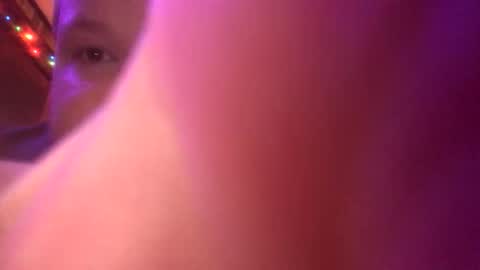 Snapshot of thunderbird2696 chatting on December 2025 04:32:01 AM thunderbird2696 online show from December 2025 04:32:01 AM