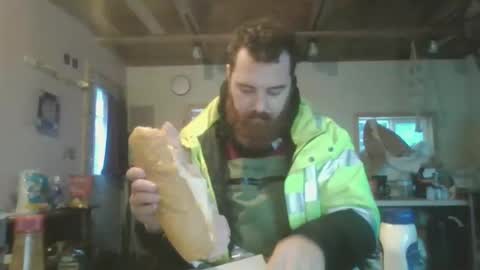 Snapshot of thunderjacker chatting on January 2026 01:32:01 AM The Pen is Mightier than Sword online show from January 2026 01:32:01 AM