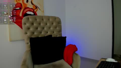 carolina online show from November 2025 11:31:02 AM