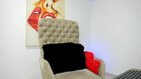 carolina online show from December 2025 09:27:02 AM