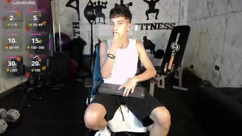 Tiam Muller online show from November 2025 03:49:01 AM