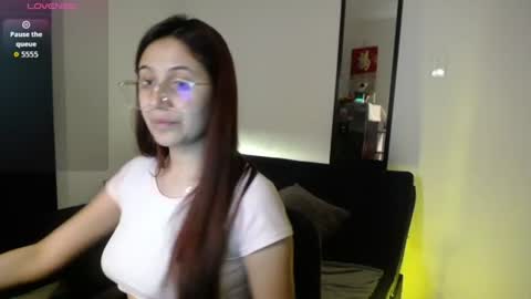 Snapshot of tiana_sweett chatting on June 2026 02:25:02 AM tiana online show from June 2026 02:25:02 AM