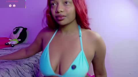 Snapshot of tiannarodriguez chatting on April 2026 04:19:01 AM Mel online show from April 2026 04:19:01 AM