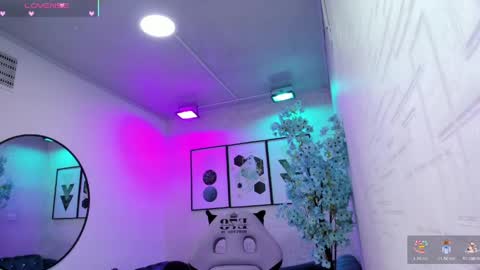 Tiara  online show from April 2026 03:43:02 AM