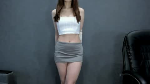 tibetian_fox_matilda online show from May 2026 12:00:01 PM
