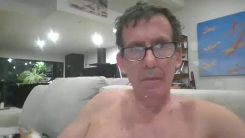 JustMe online show from January 2025 01:41:02 AM