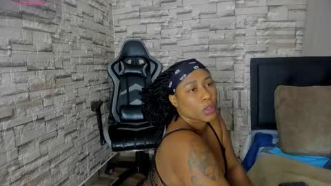 Snapshot of tifanny_fiire chatting on October 2025 08:22:02 PM leidy online show from October 2025 08:22:02 PM