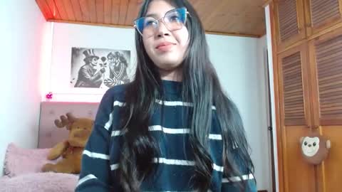 Snapshot of tifanny_squirt chatting on October 2025 02:00:01 AM Tifanny online show from October 2025 02:00:01 AM