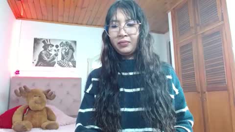 Snapshot of tifanny_squirt chatting on November 2025 03:01:02 PM Tifanny online show from November 2025 03:01:02 PM