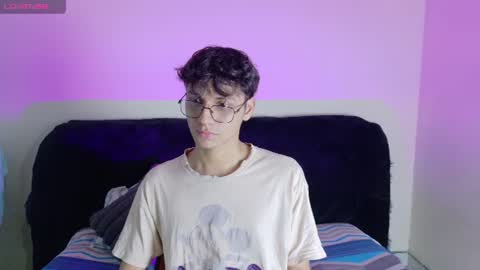 tifany_eiden online show from June 2026 07:24:01 PM