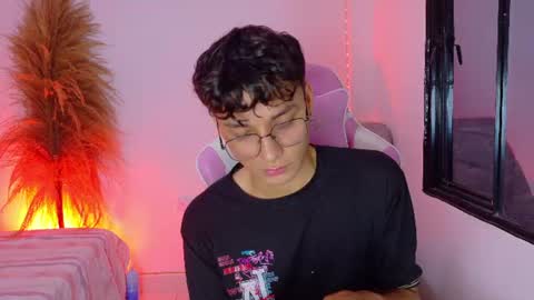 tifany_eiden online show from July 2026 12:41:02 PM