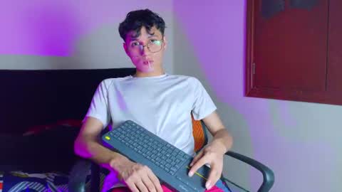 tifany_eiden online show from July 2026 09:21:02 PM