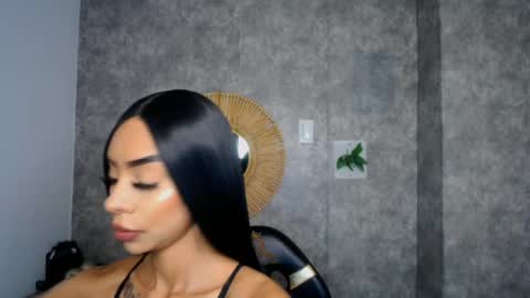 Snapshot of tiffany_1m chatting on February 2025 12:55:01 PM tiffany_1m online show from February 2025 12:55:01 PM