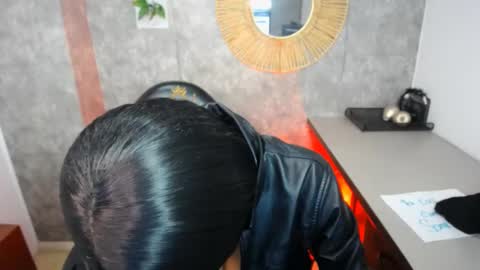 Snapshot of tiffany_1m chatting on February 2025 08:11:02 PM tiffany_1m online show from February 2025 08:11:02 PM